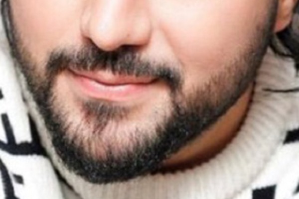 28---iranian actor smile